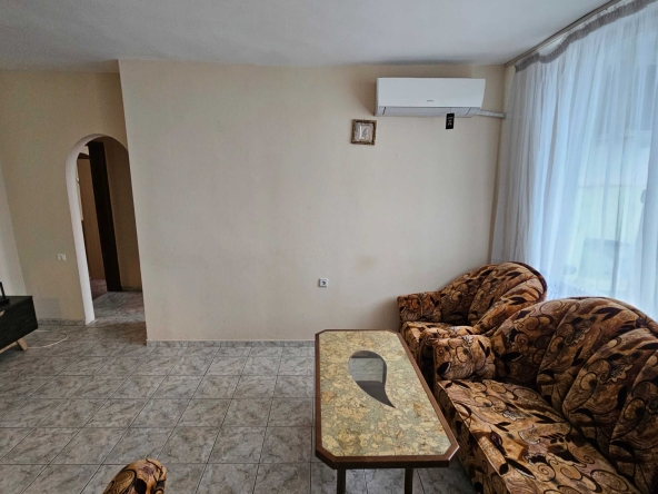 Дава се под наем Тристаен апартамент в Разград, Лудогорие - 100 кв.м за 255 € - Снимка #1