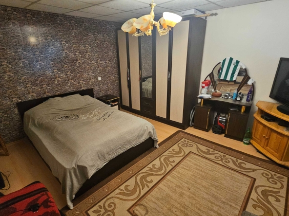 Къща в Разград, Бели Лом - 152 кв.м за 1678 €/кв.м - Снимка #1