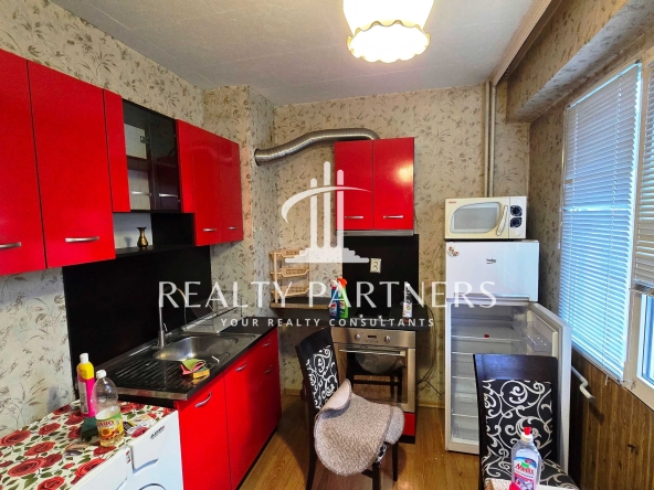 Дава се под наем Двустаен апартамент в Перник, Мошино - 49 кв.м за 306 € - Снимка #1