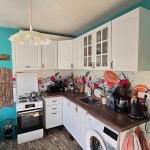 Тристаен апартамент в Перник, Център - 72 кв.м за 1389 €/кв.м - Снимка #1