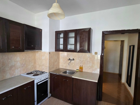 Двустаен апартамент в Перник, Мошино - 68 кв.м за 1163 €/кв.м - Снимка #1