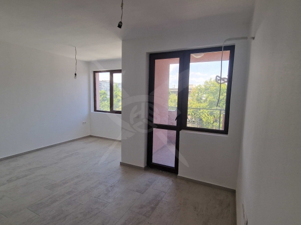 Двустаен апартамент в Пловдив, Южен - 71 кв.м за 1282 €/кв.м - Снимка #1