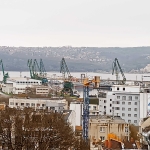 Дава се под наем Двустаен апартамент в Варна, Център - 55 кв.м за 618.12 € - Снимка #1