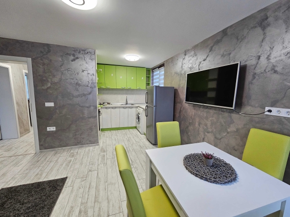 Дава се под наем Етаж от къща в Божурище - 90 кв.м за 484.5 € - Снимка #1