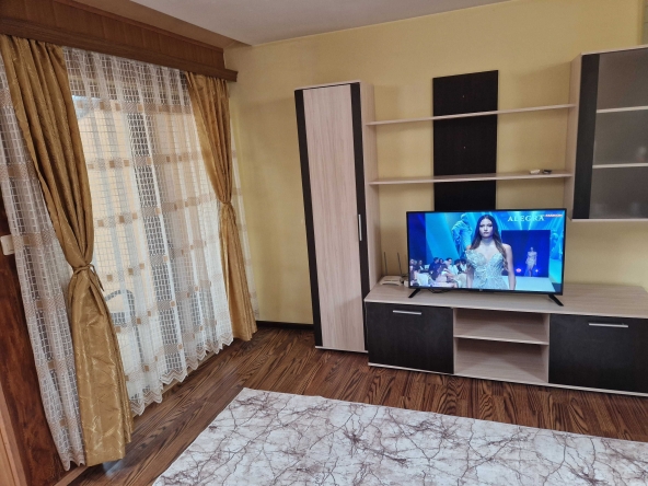 Дава се под наем Двустаен апартамент в Смолян, Невястата - 62 кв.м за 306 € - Снимка #1