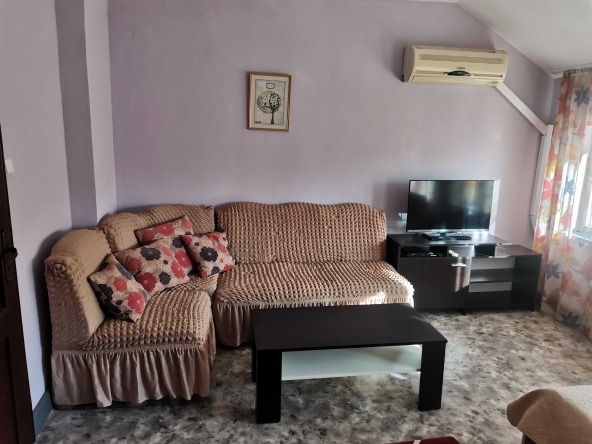 Дава се под наем Магазин в Видин, Христо Ботев - 45 кв.м за 178.5 € - Снимка #1