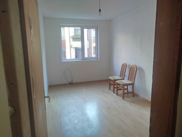 Тристаен апартамент в София, Белите брези - 68 кв.м за 2956 €/кв.м - Снимка #1