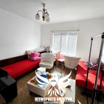 Дава се под наем Тристаен апартамент в Асеновград - 120 кв.м за 210 € - Снимка #1