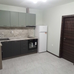 Дава се под наем Двустаен апартамент в Балчик - 50 кв.м за 306 € - Снимка #1