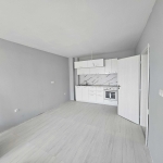 Тристаен апартамент в Пловдив, Остромила - 80 кв.м за 1988 €/кв.м - Снимка #1