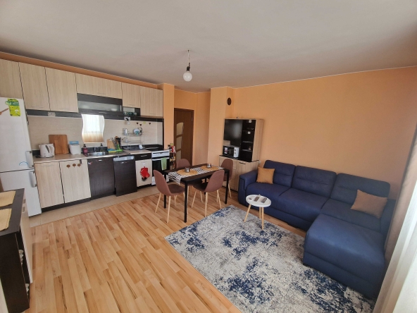 Тристаен апартамент в Благоевград, Орлова чука - 79 кв.м за 1013 €/кв.м - Снимка #1