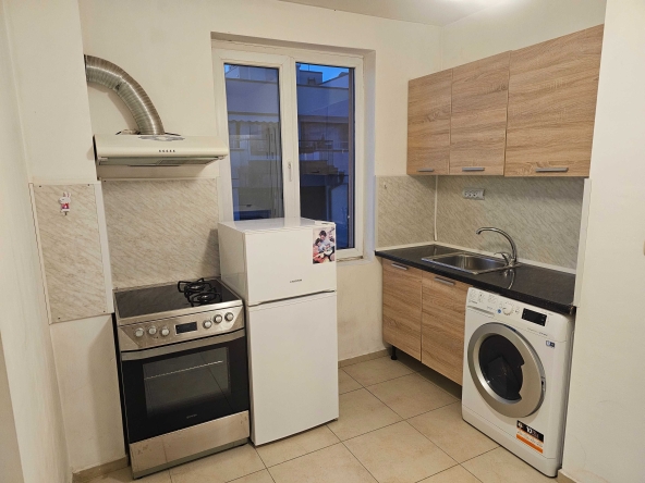 Дава се под наем Едностаен апартамент в с. Лозен, Област София-град - 48 кв.м за 438.6 € - Снимка #1