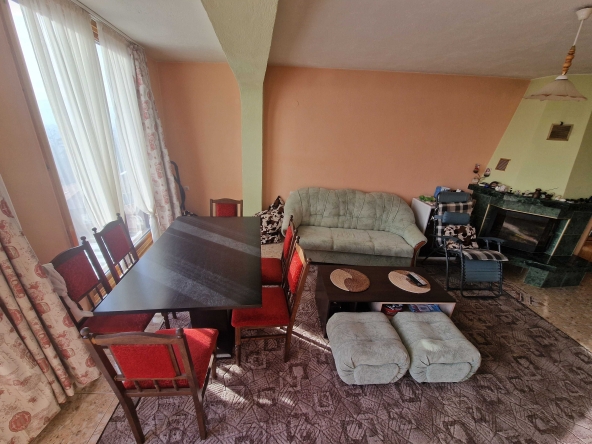 Мезонет в Благоевград, Широк център - 136 кв.м за 863 €/кв.м - Снимка #1