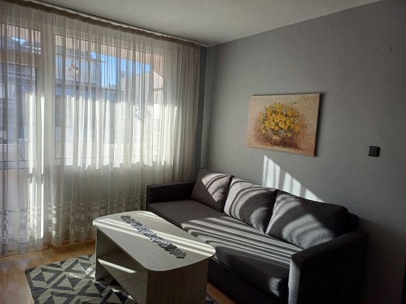 Дава се под наем Двустаен апартамент в Варна, Чайка - 55 кв.м за 397.8 € - Снимка #1