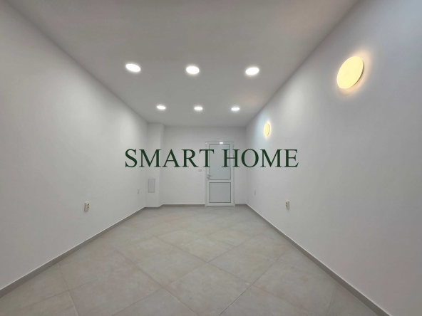 Дава се под наем Офис в Велико Търново, Бузлуджа - 40 кв.м за 209.1 € - Снимка #1