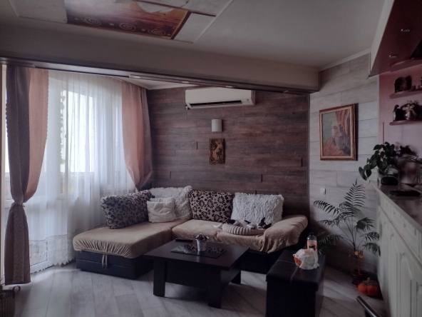 Тристаен апартамент в Велико Търново, Картала - 70 кв.м за 948 €/кв.м - Снимка #1