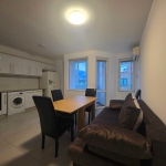 Дава се под наем Двустаен апартамент в Асеновград - 65 кв.м за 328.95 € - Снимка #1