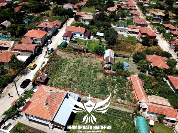 Парцел в с. Конуш, Област Пловдив - 900 кв.м за 18 €/кв.м - Снимка #1