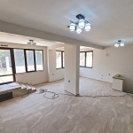 Дава се под наем Офис в Асеновград - 60 кв.м за 332.01 € - Снимка #1