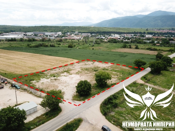 Дава се под наем Парцел в Асеновград - 6240 кв.м за 508.47 € - Снимка #1
