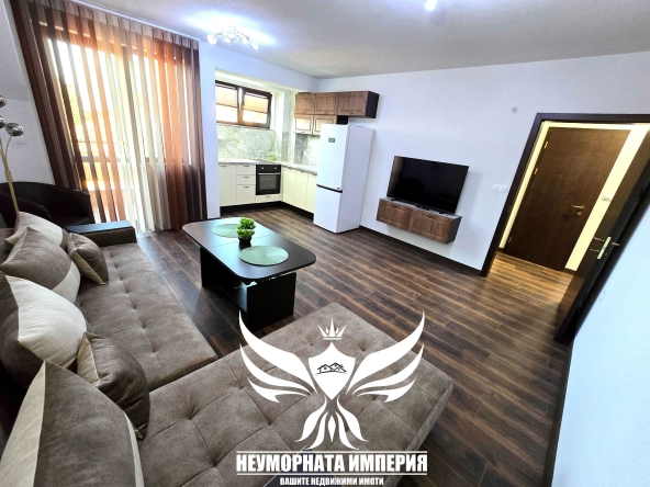 Дава се под наем Тристаен апартамент в Асеновград - 80 кв.м за 553.35 € - Снимка #1