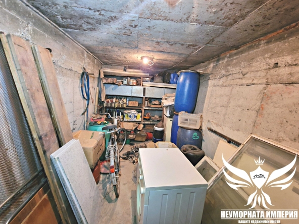 Гараж / Паркомясто в Асеновград - 15 кв.м за 544 €/кв.м - Снимка #1