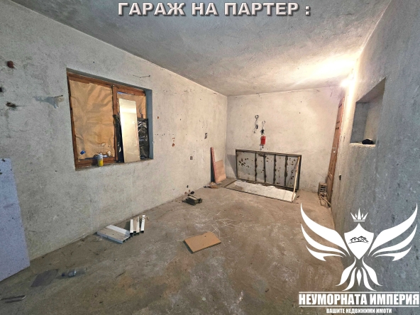 Дава се под наем Гараж / Паркомясто в Асеновград - 19 кв.м за 104.55 € - Снимка #1