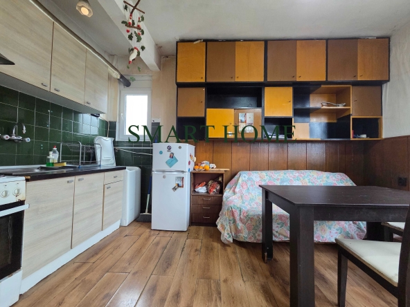 Дава се под наем Многостаен апартамент в Велико Търново, Център - 90 кв.м за 255 € - Снимка #1