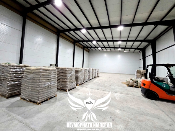 Дава се под наем Склад в Асеновград - 330 кв.м за 1111.8 € - Снимка #1