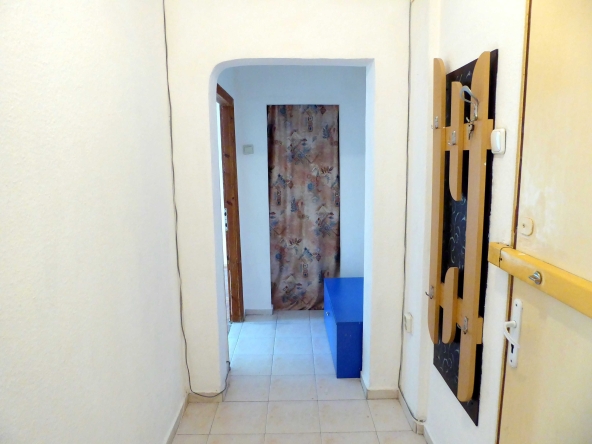 Дава се под наем Двустаен апартамент в Варна, Чайка - 46 кв.м за 398.82 € - Снимка #1