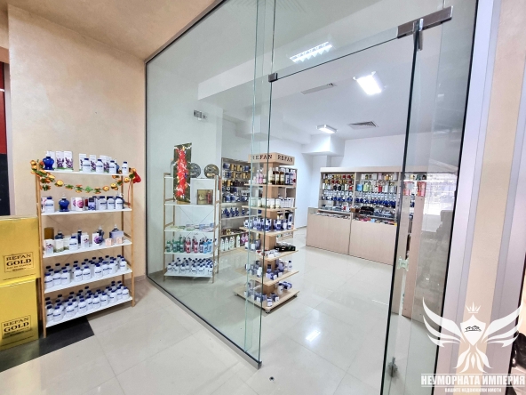 Дава се под наем Магазин в Асеновград - 25 кв.м за 201.45 € - Снимка #1