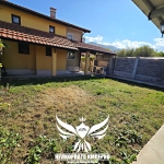 Дава се под наем Къща в с. Тополово, Област Пловдив - 210 кв.м за 261.12 € - Снимка #1