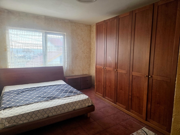 Дава се под наем Тристаен апартамент в Варна, Автогара - 100 кв.м за 269.28 € - Снимка #1