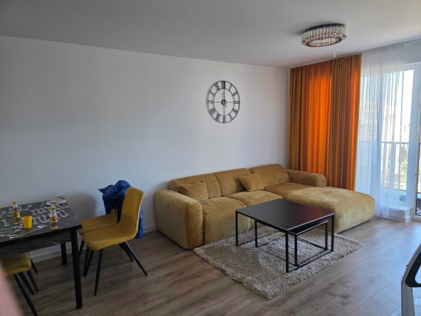 Дава се под наем Двустаен апартамент в Шумен, 5-ти полк - 53 кв.м за 398.82 € - Снимка #1