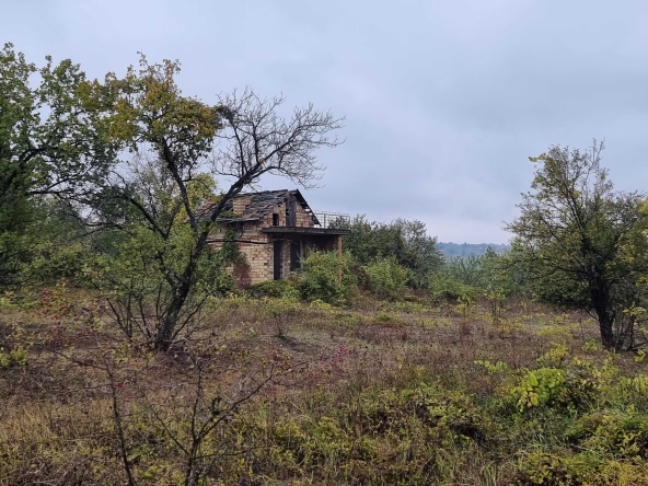 Къща в Разград, Промишлена зона - Запад - 18 кв.м за 567 €/кв.м - Снимка #1