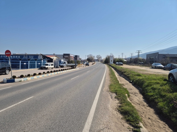 Парцел в Петрич - 5004 кв.м за 13 €/кв.м - Снимка #1