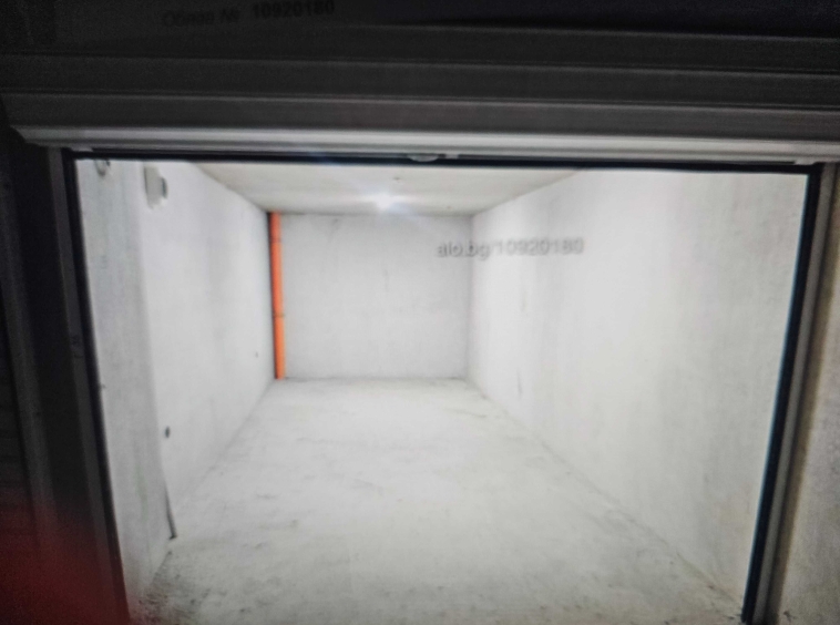 Дава се под наем Гараж / Паркомясто в Стара Загора, Аязмото - 22 кв.м за 89.76 € - Снимка #1