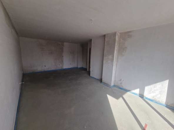 Тристаен апартамент в Благоевград, Еленово 1 - 102 кв.м за 550 €/кв.м - Снимка #1