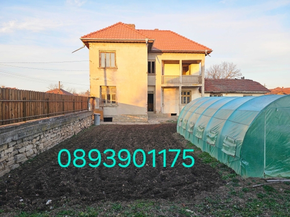 Къща в с. Лехчево, Област Монтана - 250 кв.м за 164 €/кв.м - Снимка #1