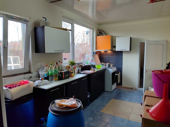 Къща в с. Смолница, Област Добрич - 250 кв.м за 408 €/кв.м - Снимка #1