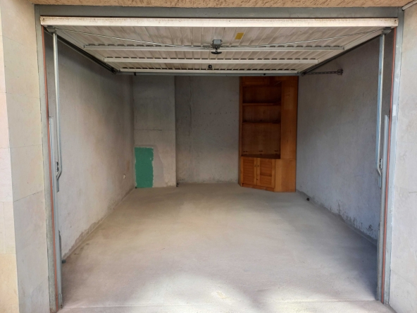 Гараж / Паркомясто в София, м-т Гърдова глава - 18 кв.м за 4 €/кв.м - Снимка #1