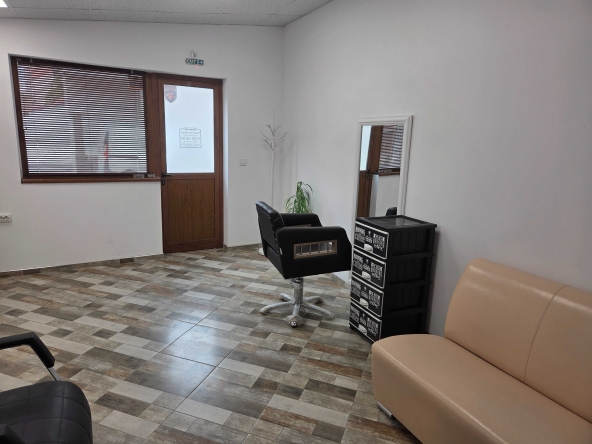 Дава се под наем  в Севлиево -  кв.м за 228.99 € - Снимка #1