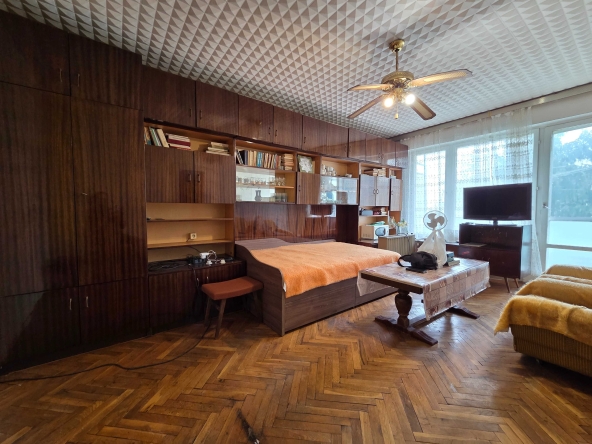 Дава се под наем Тристаен апартамент в Разград, Абритус - 86 кв.м за 239.19 € - Снимка #1