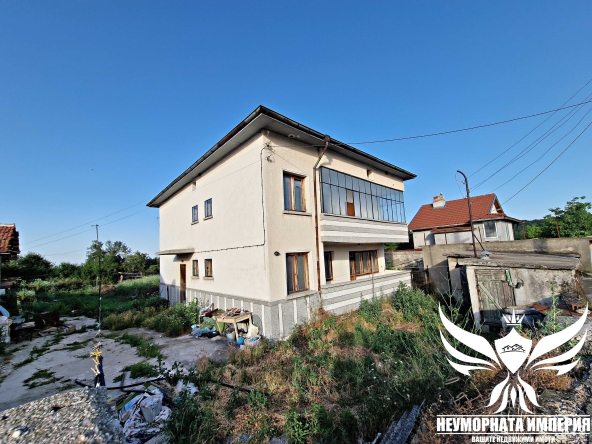 Къща в с. Нови извор, Област Пловдив - 260 кв.м за 252 €/кв.м - Снимка #1