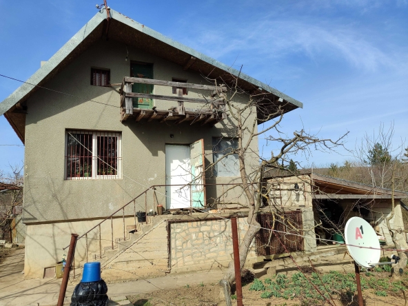 Къща в с. Владимирово, Област Добрич - 90 кв.м за 312 €/кв.м - Снимка #1