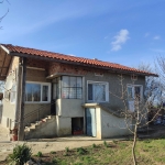 Къща в с. Стожер, Област Добрич - 100 кв.м за 587 €/кв.м - Снимка #1