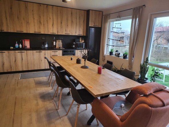 Къща в Несебър - 120 кв.м за 1275 €/кв.м - Снимка #1