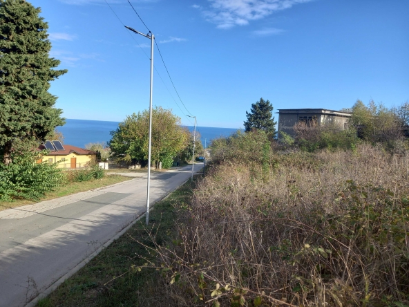 Парцел в Бургас, Център - 750 кв.м за 55 €/кв.м - Снимка #1