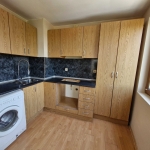 Четиристаен апартамент в Плевен, Дружба 2 - 131 кв.м за 993 €/кв.м - Снимка #1