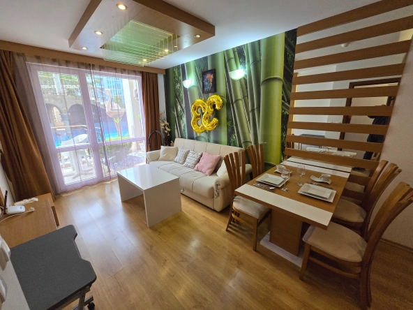 Двустаен апартамент в к.к. Слънчев бряг - 57 кв.м за 1316 €/кв.м - Снимка #1